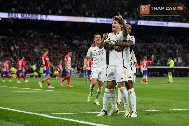 Derby tại thủ đô, Real Madrid bị Atletico Madrid cầm hòa ở phút bù giờ